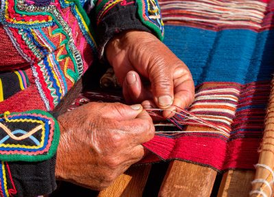 Tejedora, Chinchero – Perú.